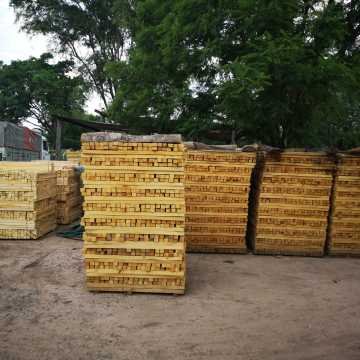 Postes de quebracho colorado, itin, varillas Santiago del Estero