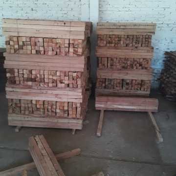 Postes de quebracho colorado, itin, varillas Santiago del Estero